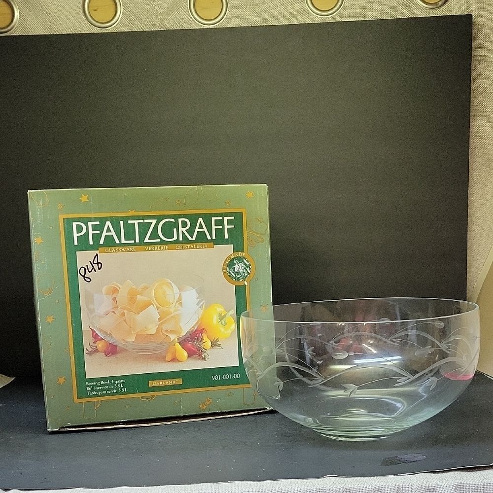 Pfaltzgraff Garland 4 Qt‎ Serving Bowl